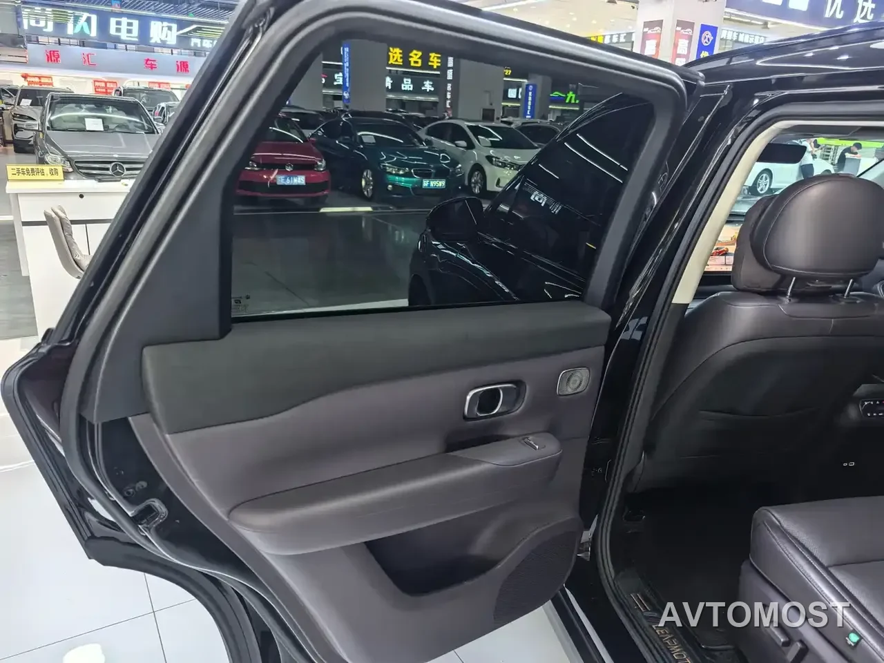 Leapmotor C16 2024 Extended Range 200 Smart Edition — фото 21