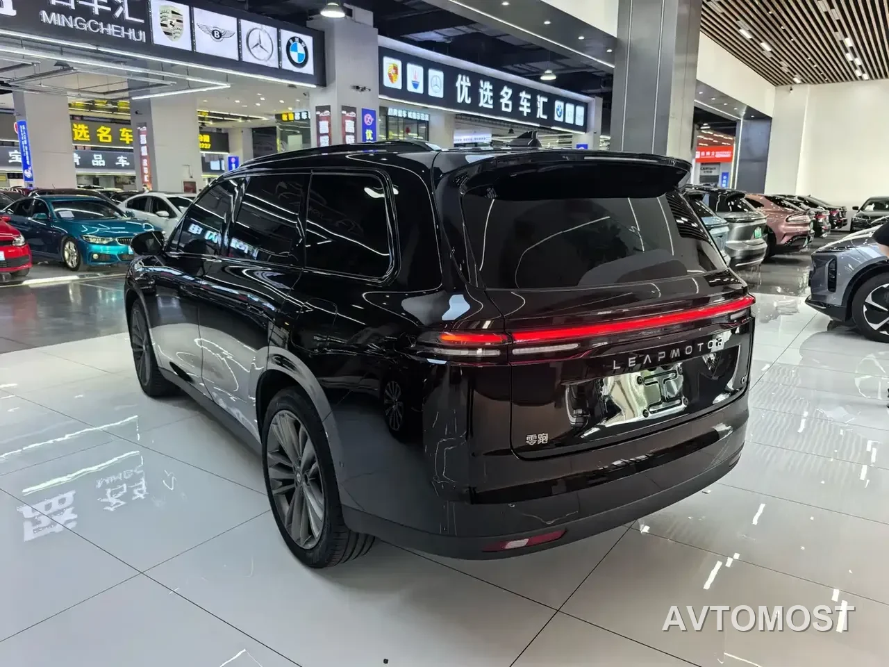 Leapmotor C16 2024 Extended Range 200 Smart Edition — фото 9