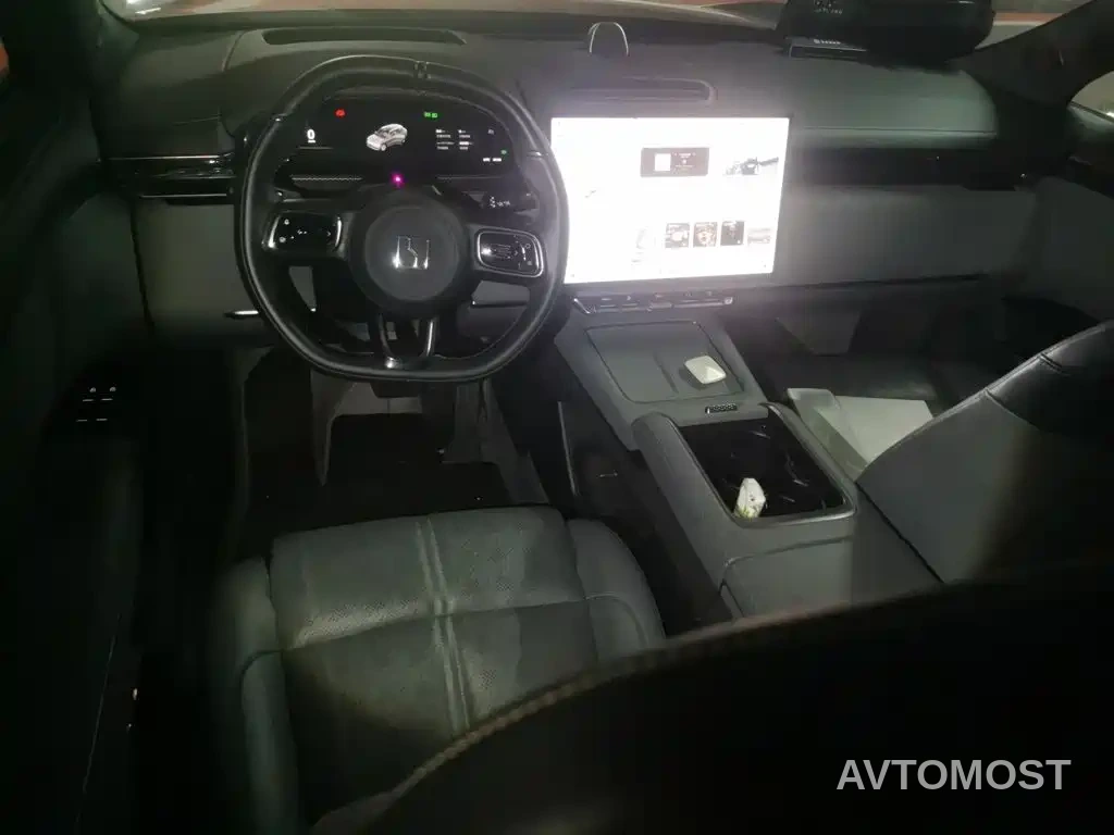 Zeekr 7X 2025 Model 75kWh RWD Smart Driving Edition — фото 6