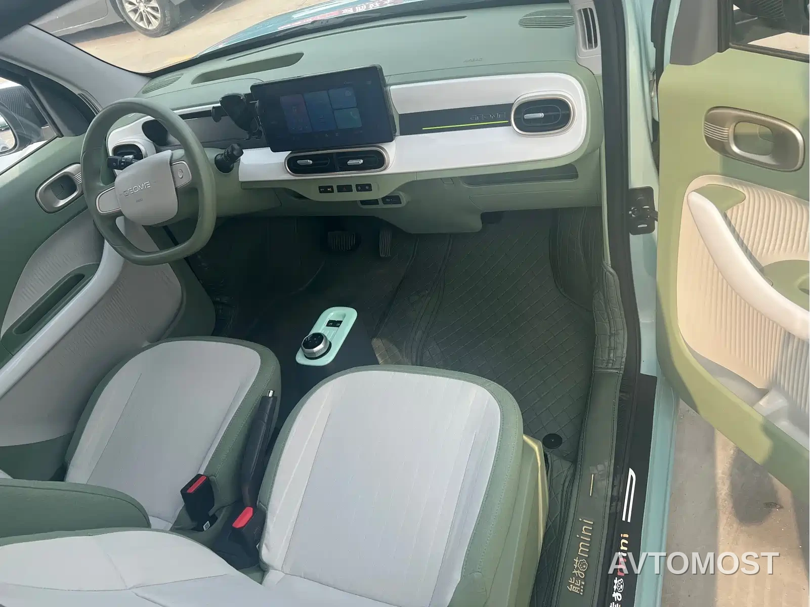 Geely Galaxy Panda 2025 Panda mini 210km Vitality Bear — фото 6