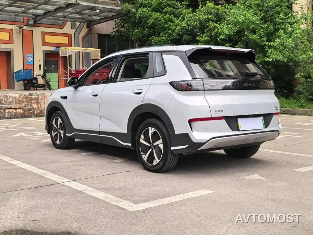 BYD Hai Shi 05 EV 2025 520KM Smart Navigation Edition — фото 9