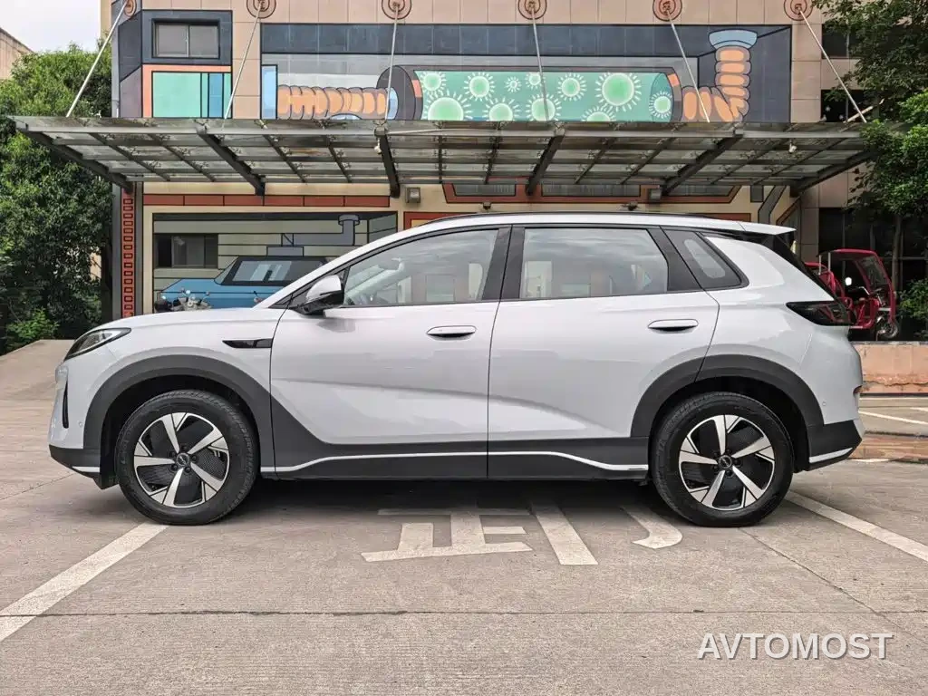 BYD Hai Shi 05 EV 2025 520KM Smart Navigation Edition — фото 14