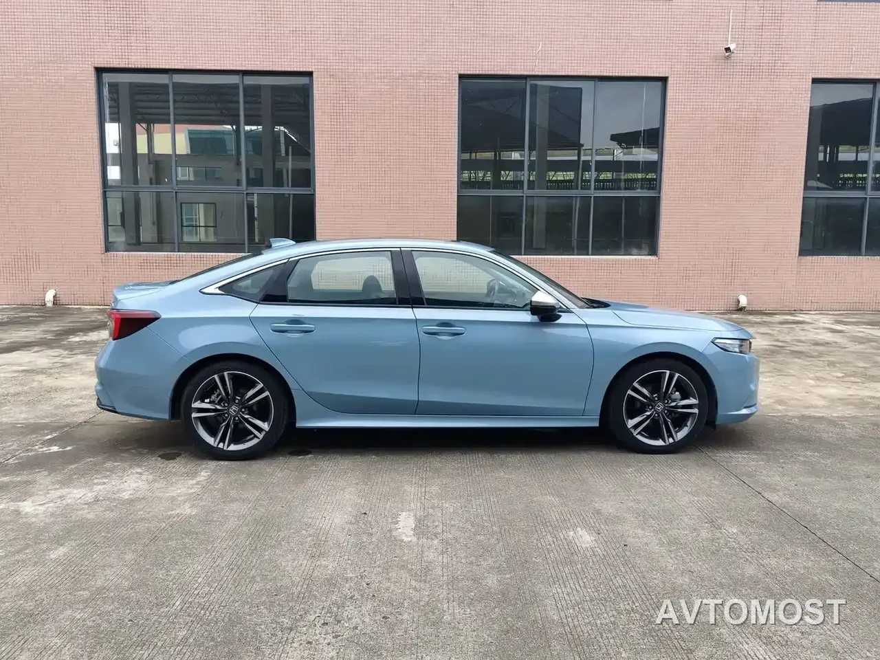 Honda Integra 2023 2.0L e:HEV Sharp Premium Edition — фото 5