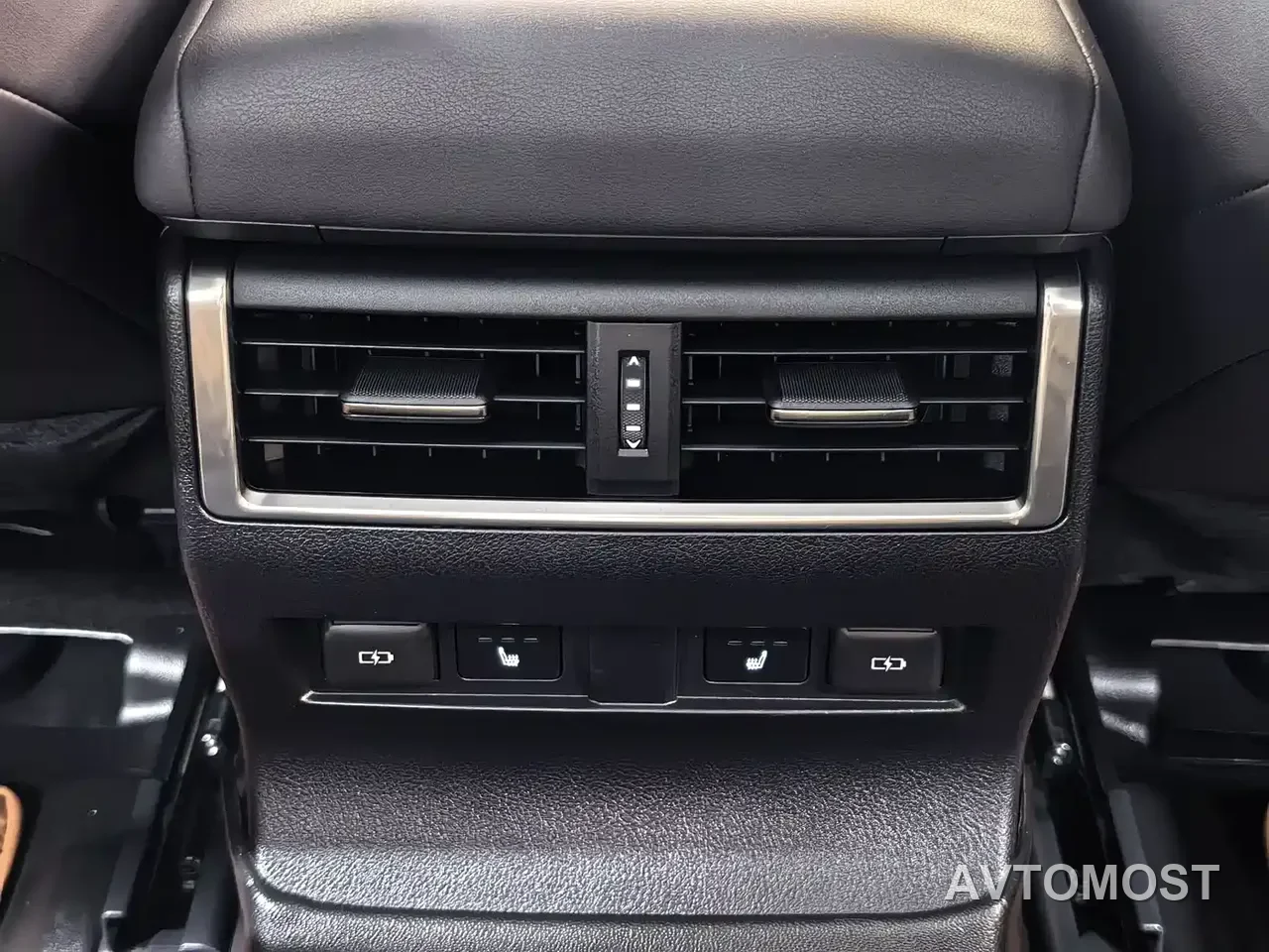 Lexus GX 2024 OVERTRAIL Summit Edition — фото 25