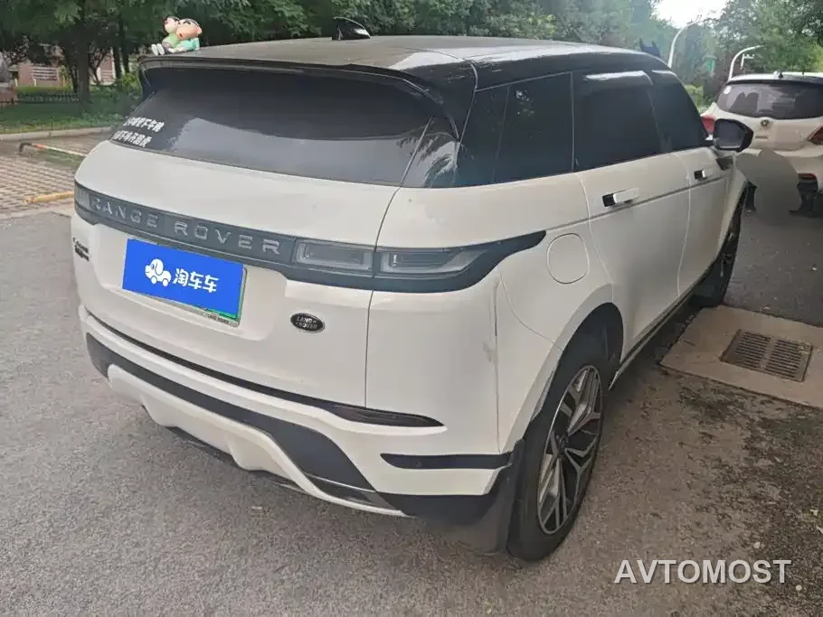 Land Rover Range Rover Evoque New Energy 2022 Range Rover Evoque L P300e Plug-in Hybrid — фото 3