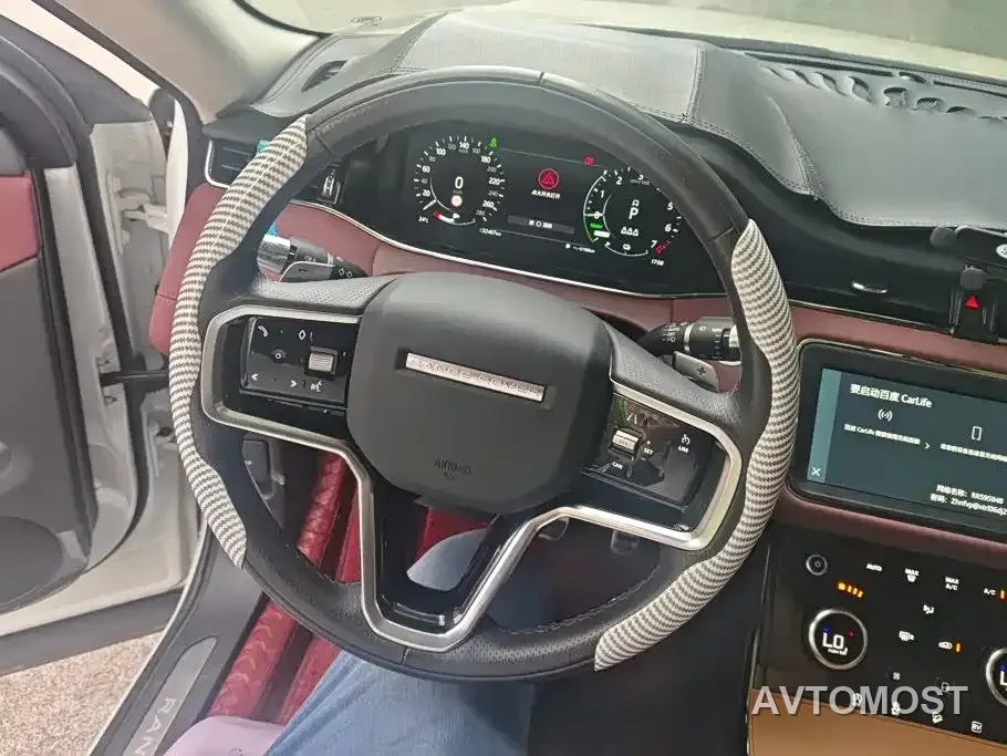 Land Rover Range Rover Evoque New Energy 2022 Range Rover Evoque L P300e Plug-in Hybrid — фото 14