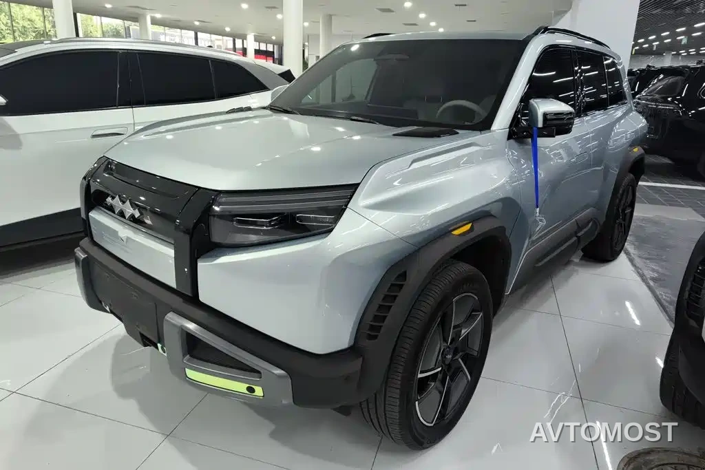 Fang Cheng Bao Titanium 3 2025 Model 501KM AWD Smart Drive Max Edition — фото 1