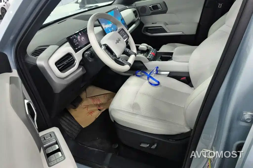 Fang Cheng Bao Titanium 3 2025 Model 501KM AWD Smart Drive Max Edition — фото 7