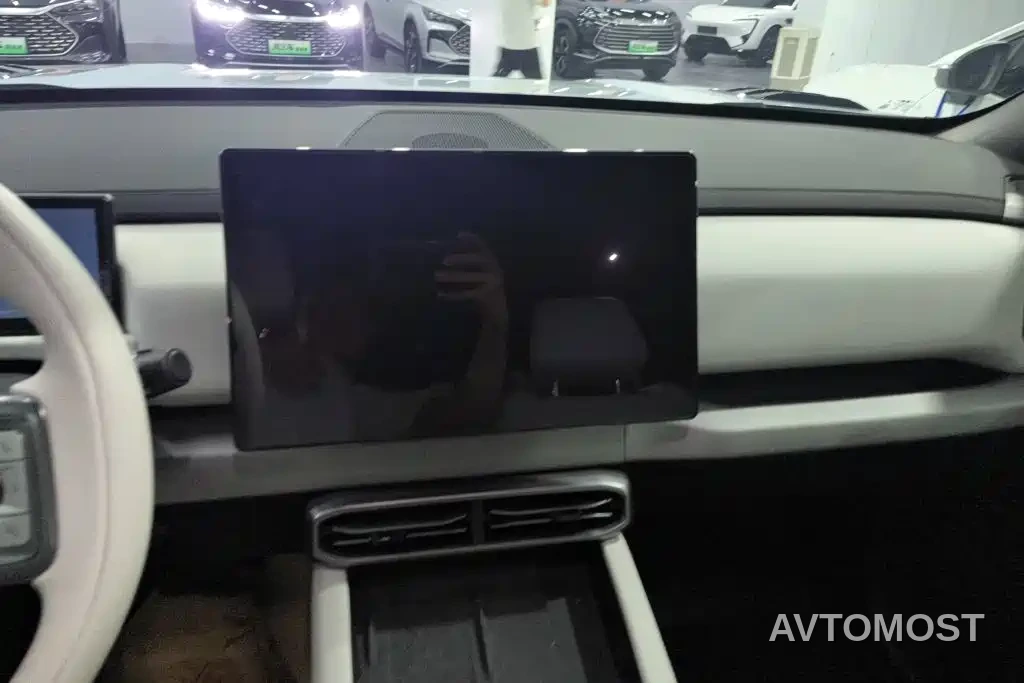 Fang Cheng Bao Titanium 3 2025 Model 501KM AWD Smart Drive Max Edition — фото 11