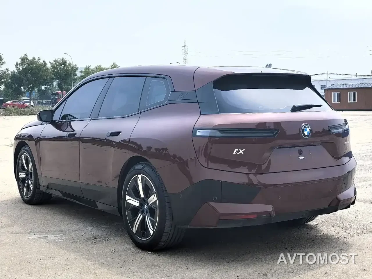 BMW iX 2022 xDrive40 — фото 10