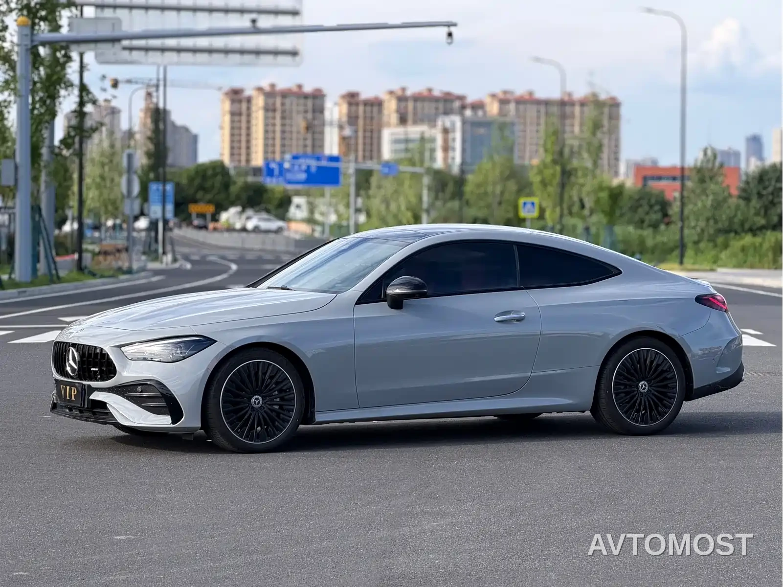 Mercedes-Benz CLE 2025 CLE 300 4MATIC Luxury Coupe — фото 1
