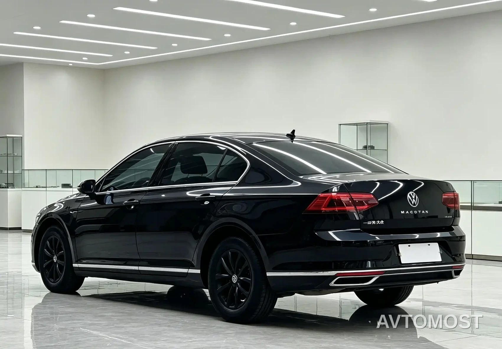 Volkswagen Magotan 2020 280TSI DSG Leading — фото 4