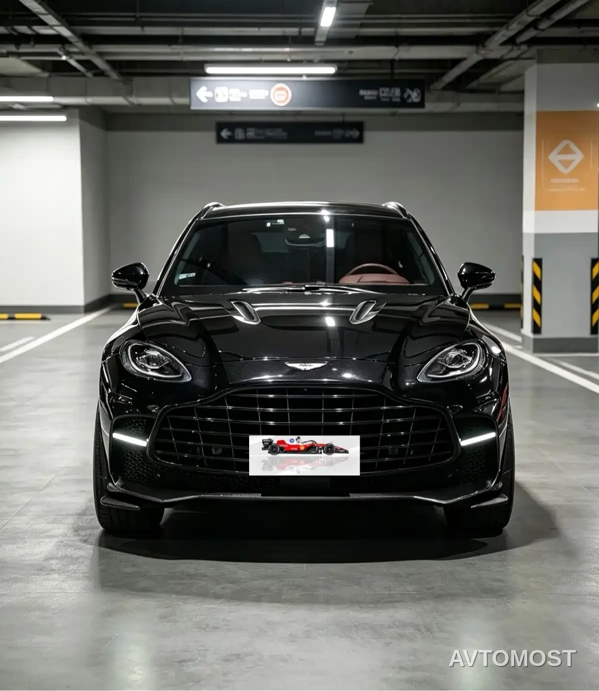 Aston Martin DBX 2020 4.0T V8 1913 First Edition Limited — фото 1