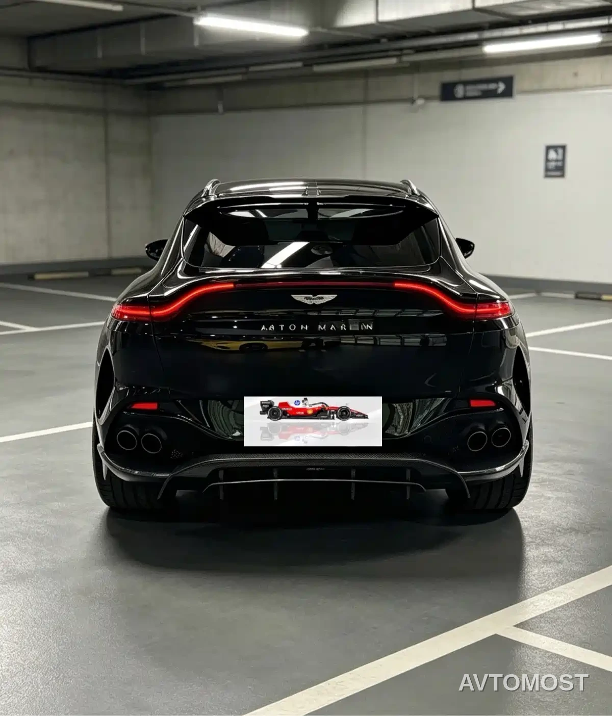 Aston Martin DBX 2020 4.0T V8 1913 First Edition Limited — фото 2
