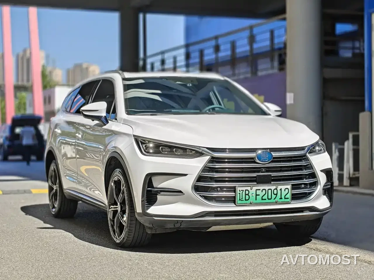 BYD Tang 2019 2.0T Automatic Smart Connect Honor 7-seater China VI — фото 2
