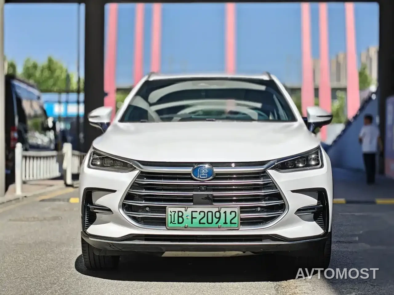 BYD Tang 2019 2.0T Automatic Smart Connect Honor 7-seater China VI — фото 3