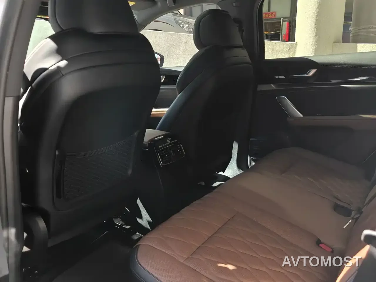 BYD Tang 2019 2.0T Automatic Smart Connect Honor 7-seater China VI — фото 7