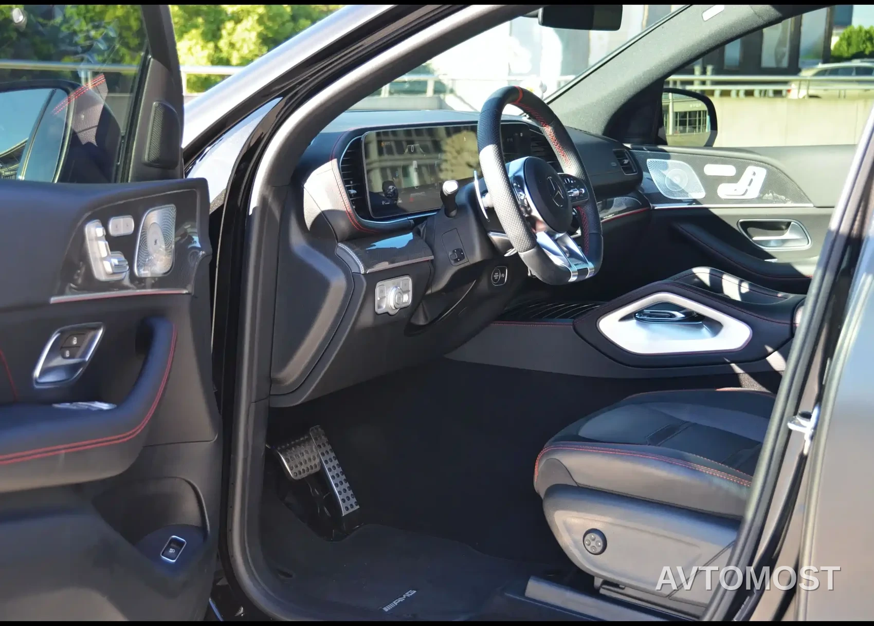 Mercedes-Benz GLE Coupe AMG 2023 AMG GLE 53 4MATIC+ Coupe SUV — фото 13