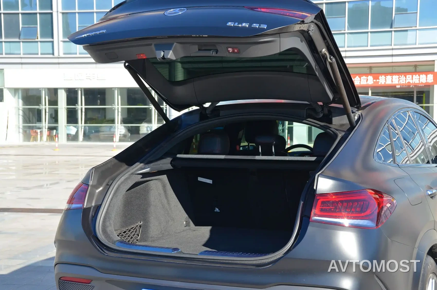 Mercedes-Benz GLE Coupe AMG 2023 AMG GLE 53 4MATIC+ Coupe SUV — фото 15
