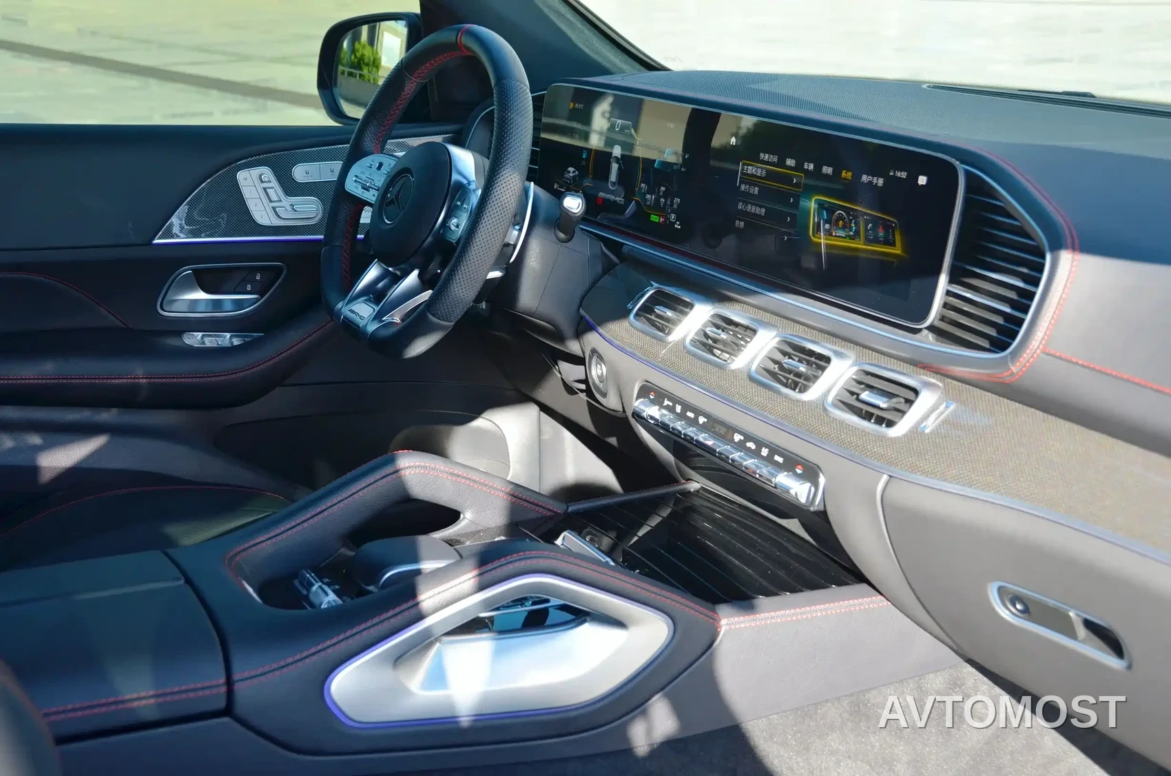 Mercedes-Benz GLE Coupe AMG 2023 AMG GLE 53 4MATIC+ Coupe SUV — фото 16
