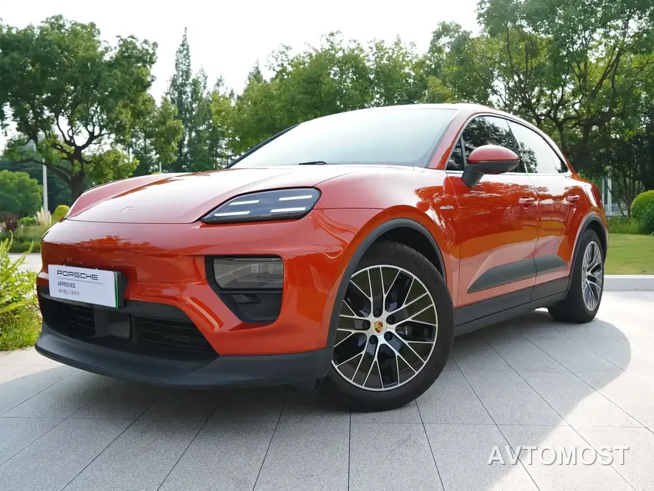 Porsche Macan EV 2024 Macan Long Range — фото 1