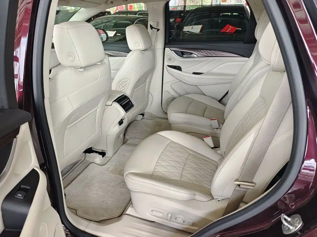 Buick Enclave 2020 28T 4WD Avenir — фото 2