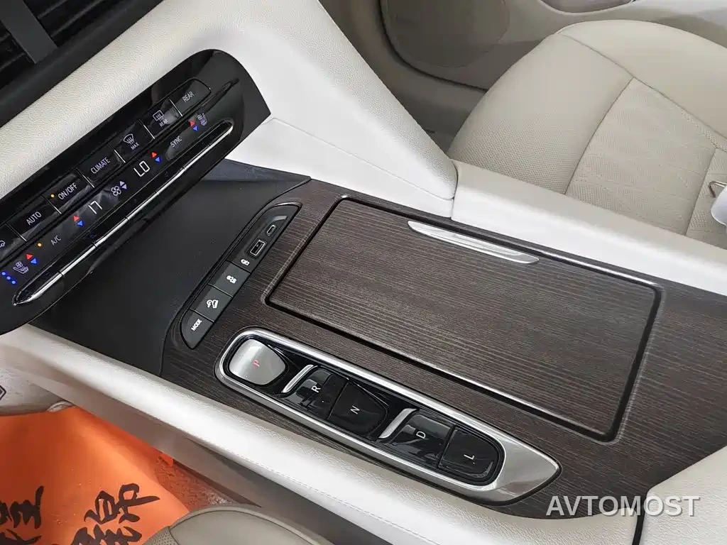 Buick Enclave 2020 28T 4WD Avenir — фото 9