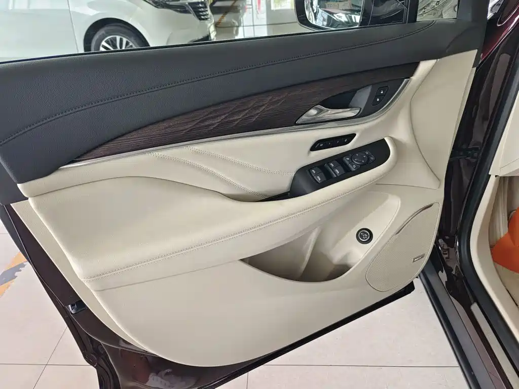 Buick Enclave 2020 28T 4WD Avenir — фото 20