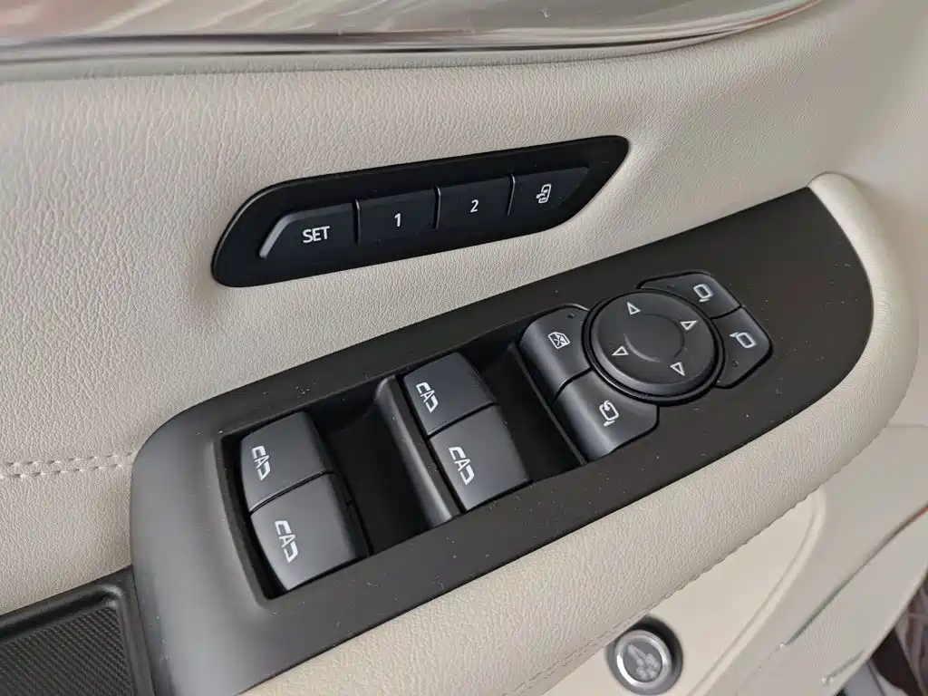 Buick Enclave 2020 28T 4WD Avenir — фото 22