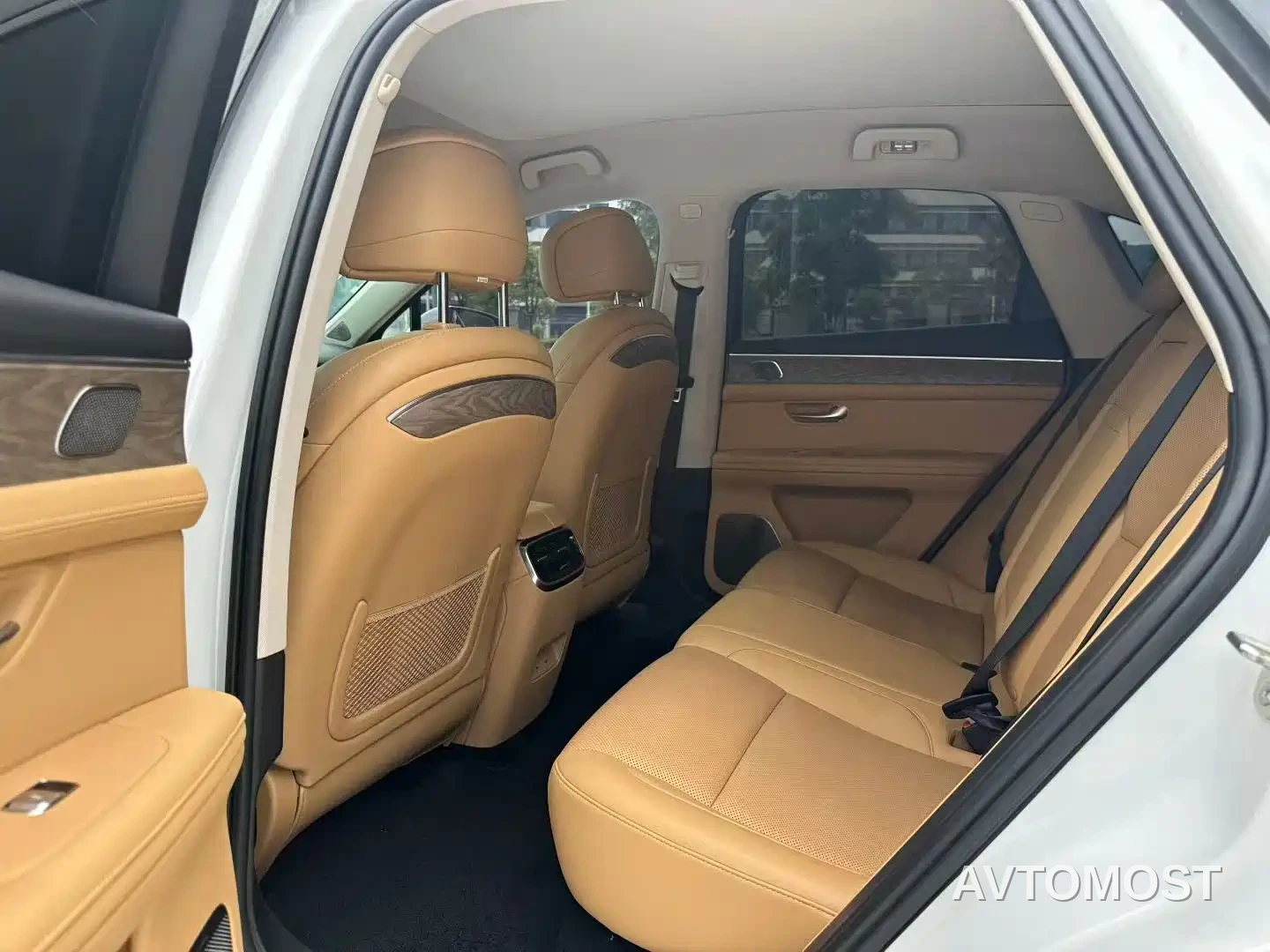 AITO M5 2022 Extended Range RWD Standard — фото 5