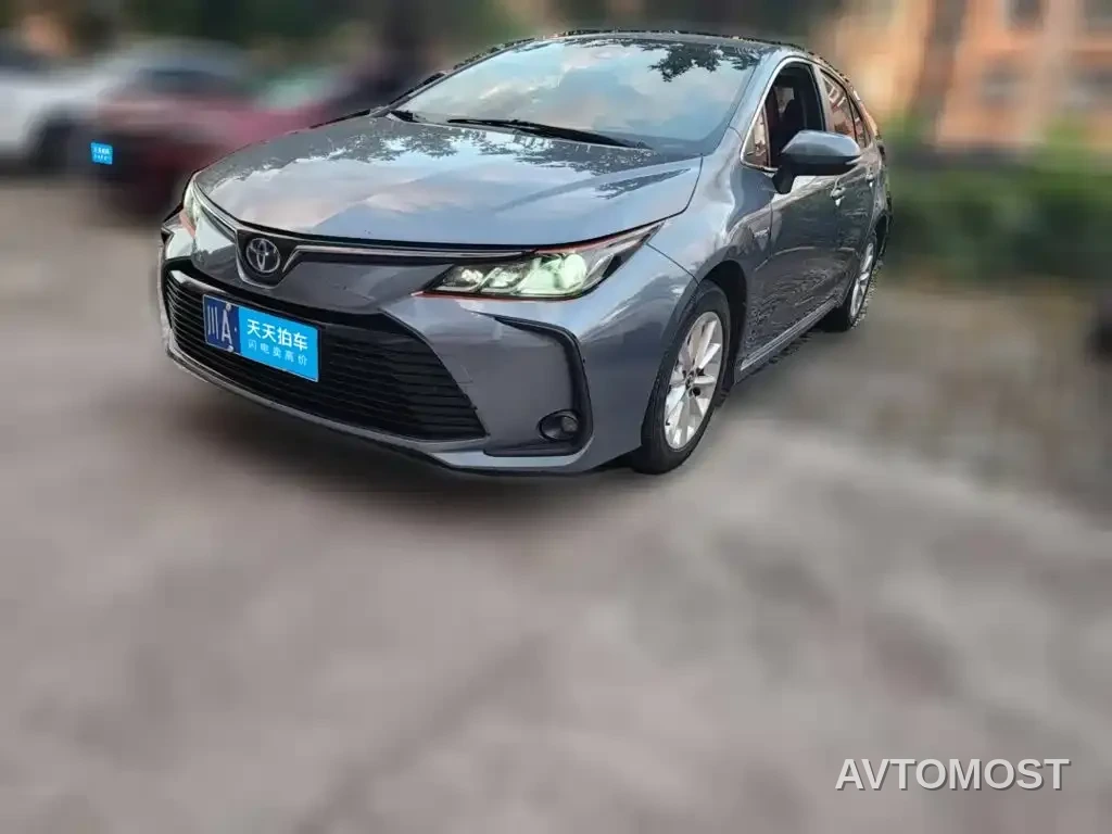 Toyota Corolla 2021 Hybrid 1.8L E-CVT Elite Edition — фото 1
