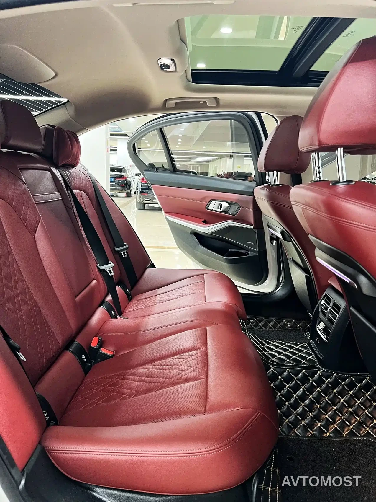 BMW 3 Series 2022 325Li M Sport Shadow Edition — фото 7