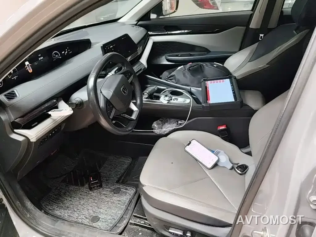 Changan UNI-V iDD 2023 Smart Electric iDD 1.5T 113km Smart Fun Type (Rapid Edition) — фото 16