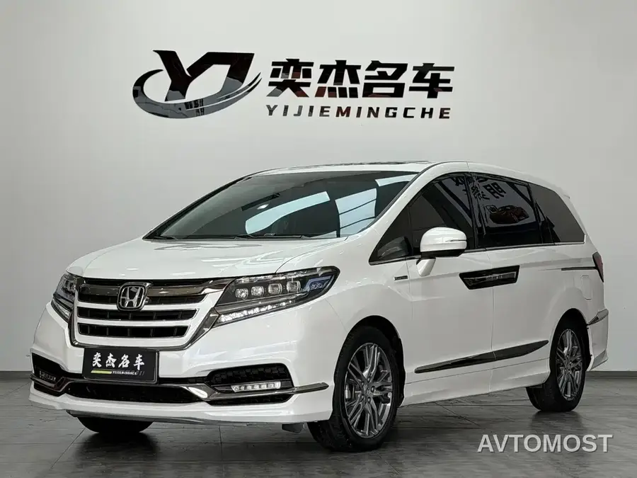 Honda Elysion 2019 2.0L Hybrid Luxury Edition