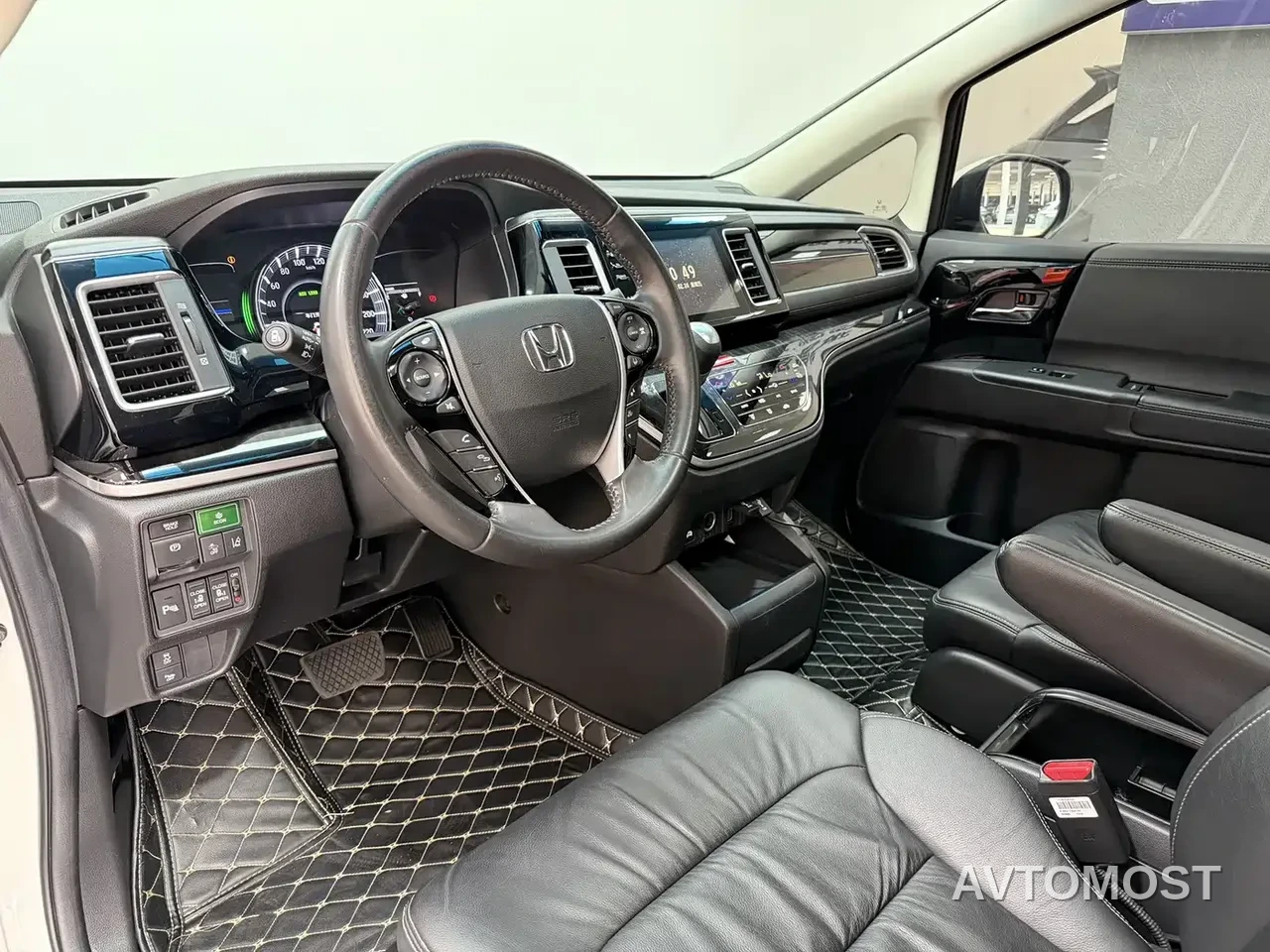 Honda Elysion 2019 2.0L Hybrid Luxury Edition — фото 7
