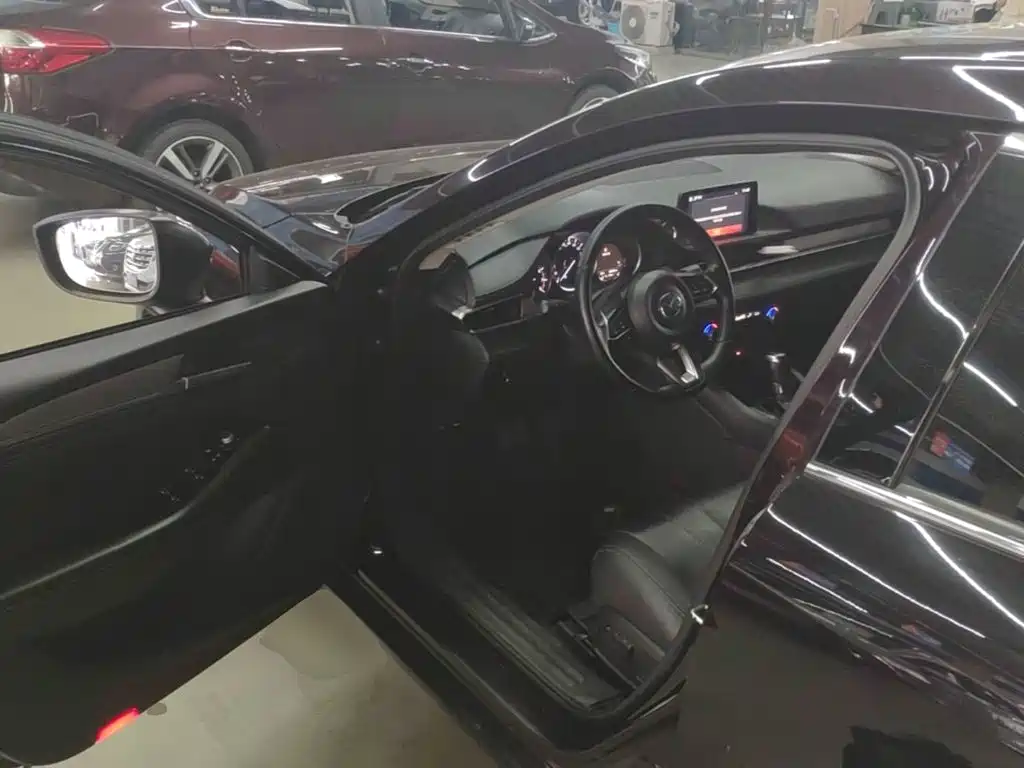 Mazda Atenza 2020 2.5L Skyactiv Sport — фото 16