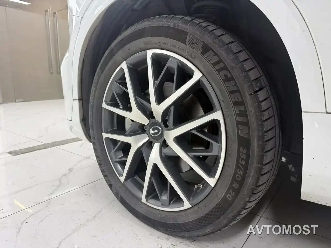 GAC Trumpchi GS8 2022 Dual Engine Series 2.0TM 2WD Premium Edition (7-Seater) — фото 5