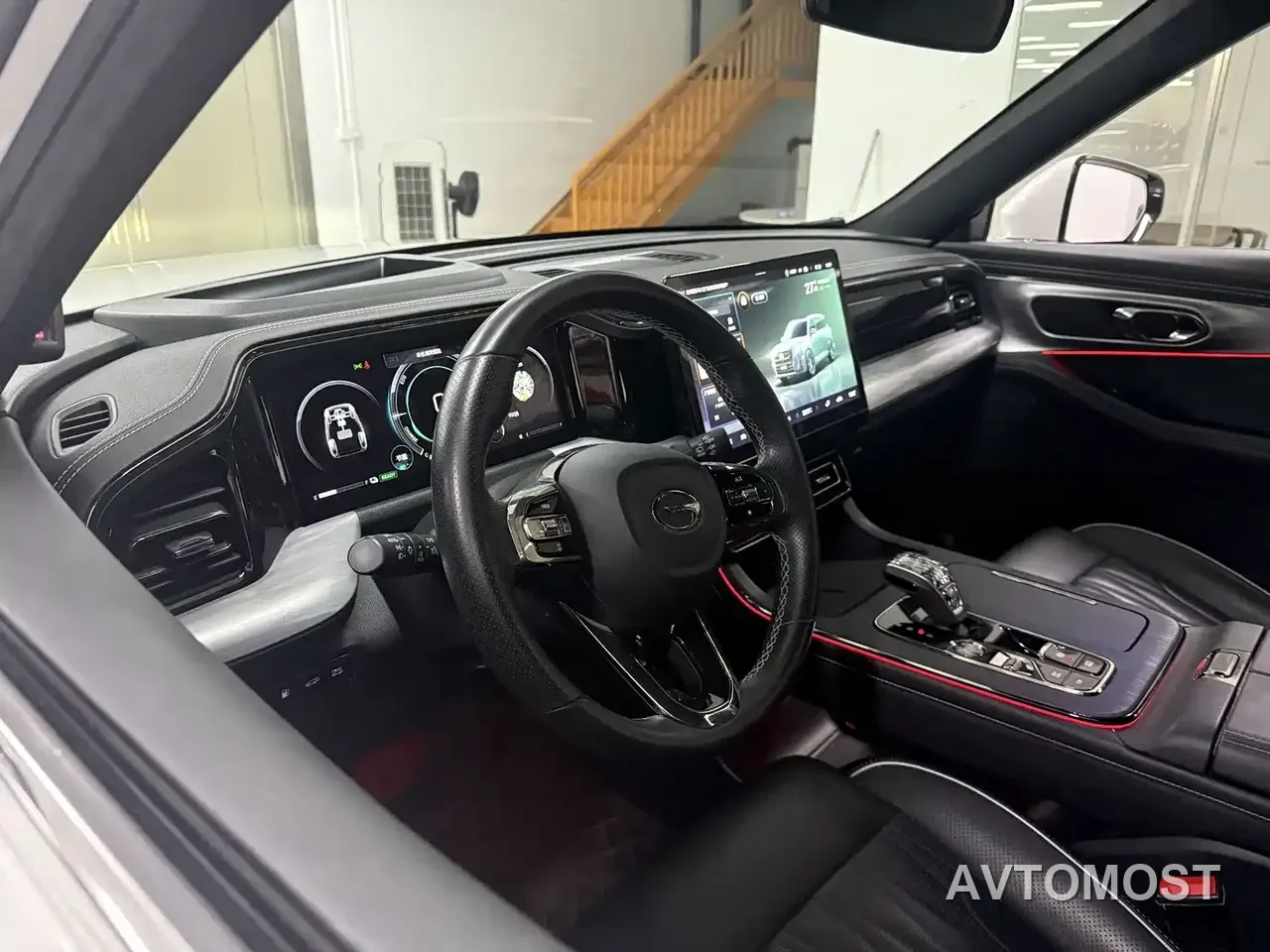 GAC Trumpchi GS8 2022 Dual Engine Series 2.0TM 2WD Premium Edition (7-Seater) — фото 8