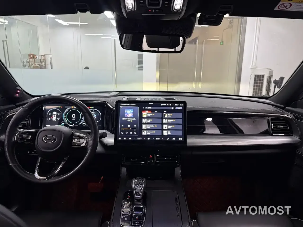 GAC Trumpchi GS8 2022 Dual Engine Series 2.0TM 2WD Premium Edition (7-Seater) — фото 12