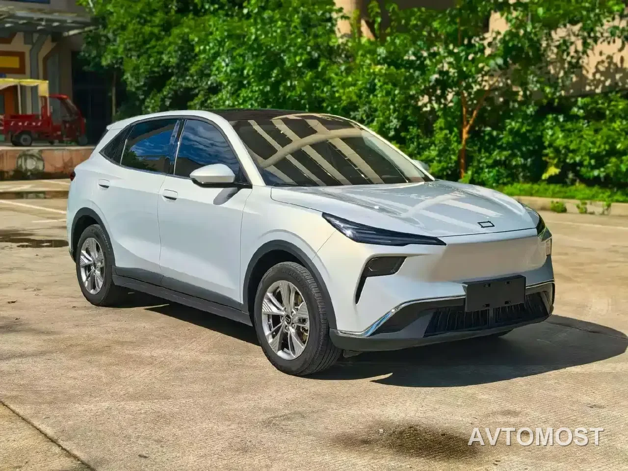 Besturn Yueyi 03 2025 Model 565km Enjoy Edition — фото 2
