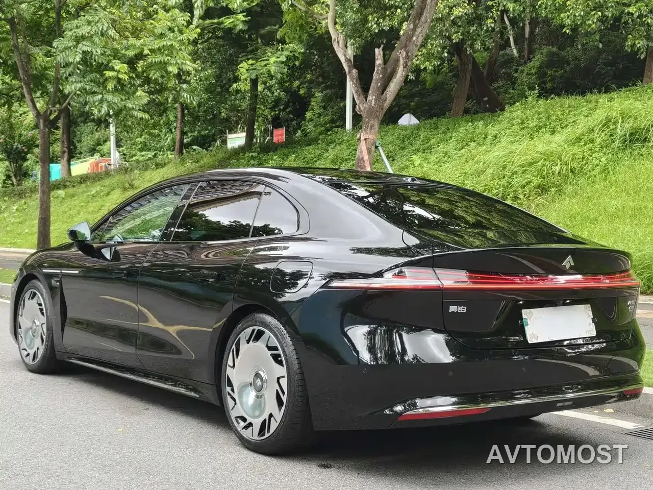 GAC Haobo Hyper A8 2025 Base Model — фото 2