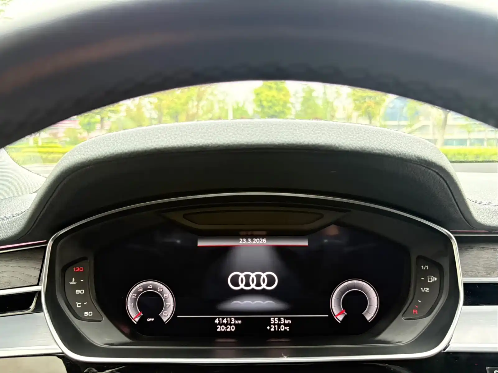 Audi A8 2023 A8L 50 TFSI quattro Exclusive — фото 16