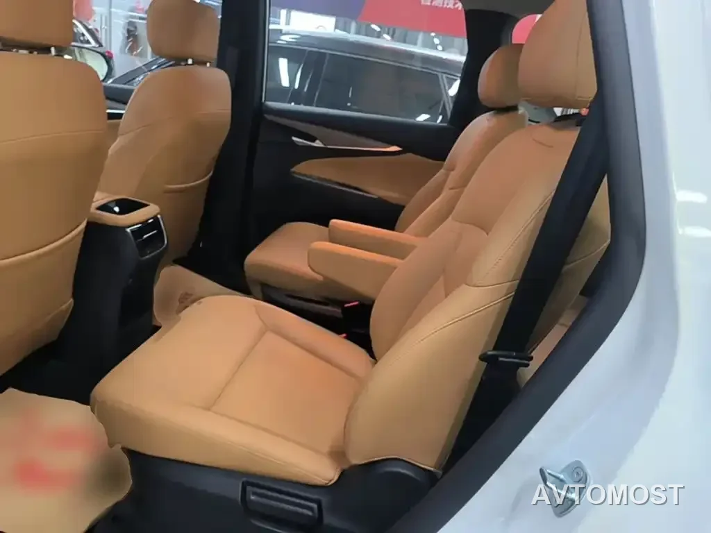 SAIC Maxus G50 PHEV 2025 Pilot Edition — фото 16