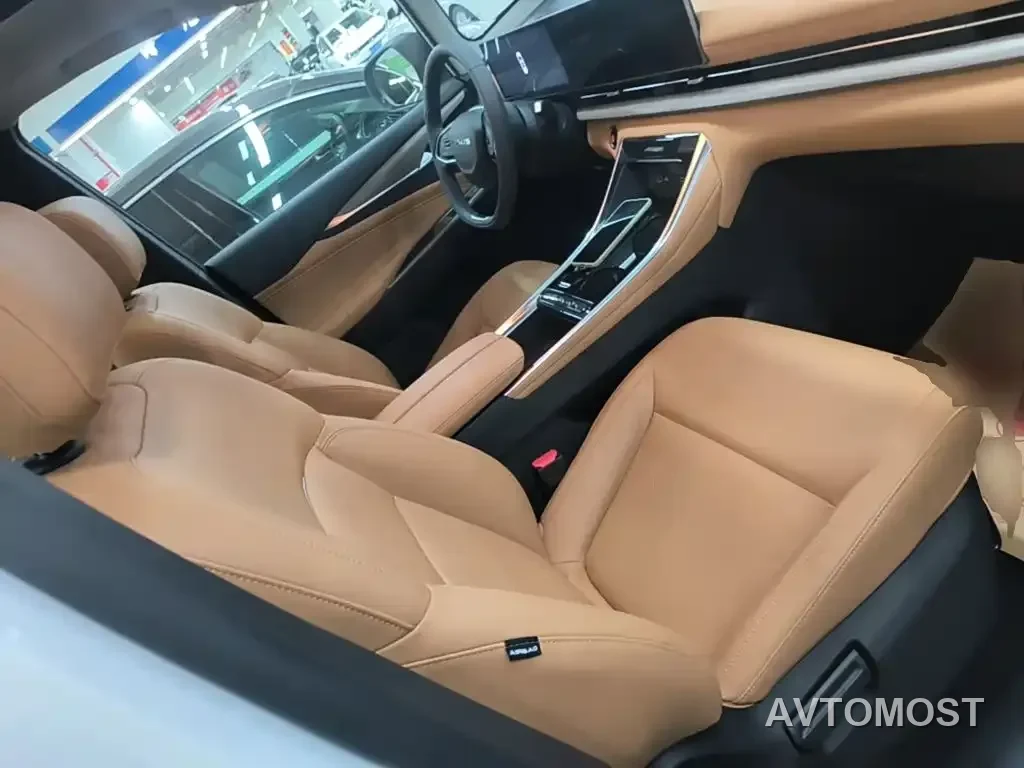 SAIC Maxus G50 PHEV 2025 Pilot Edition — фото 24