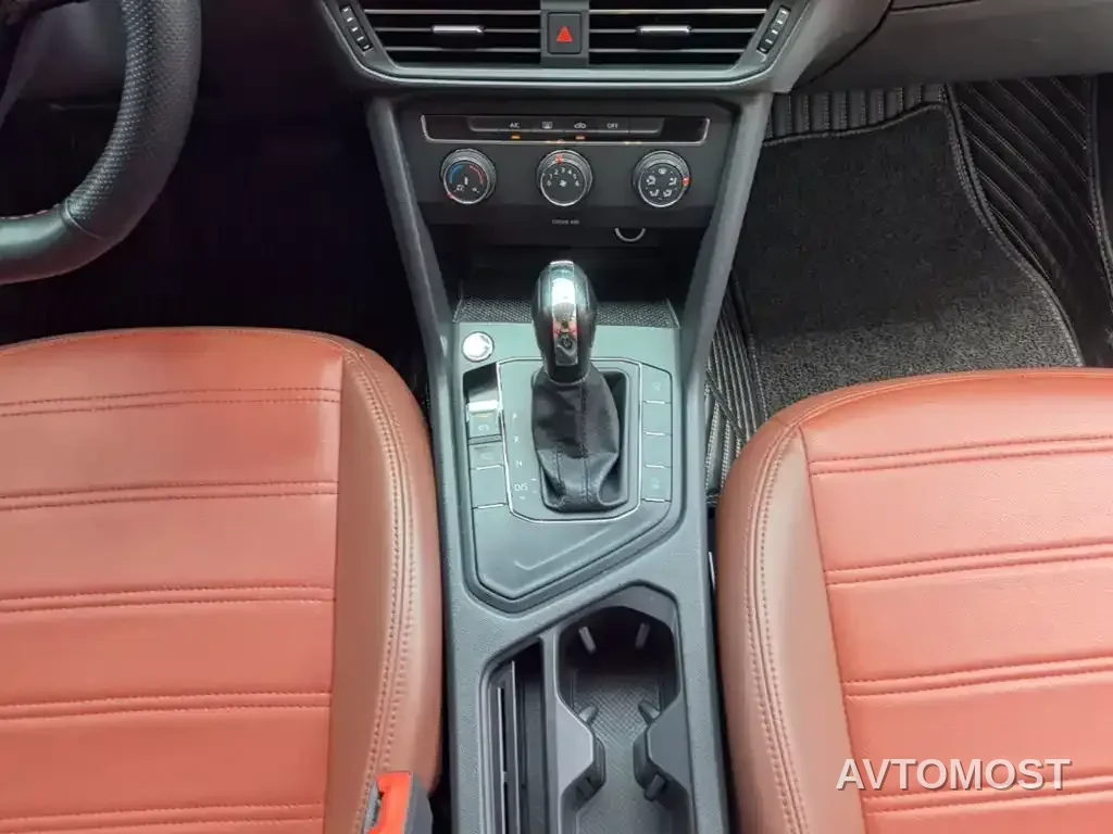 Volkswagen Tharu 2021 Model 280TSI 2WD Trend Edition — фото 13