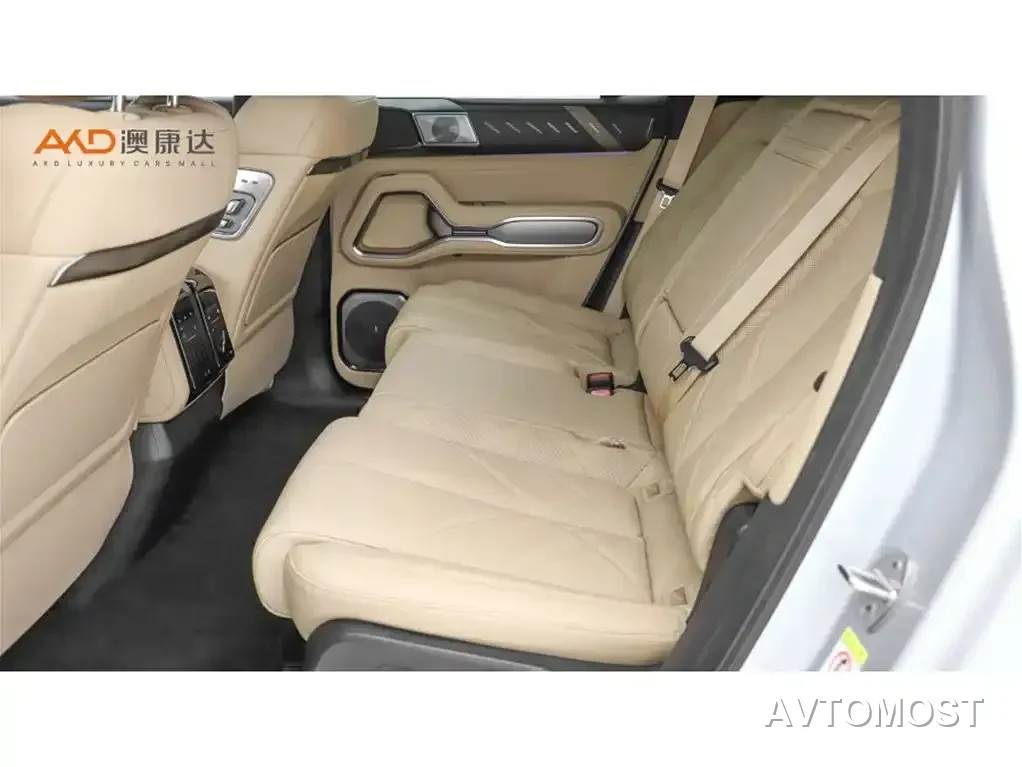 Fang Cheng Bao Leopard 8 2025 Zhiyong Flagship 7-Seater — фото 7