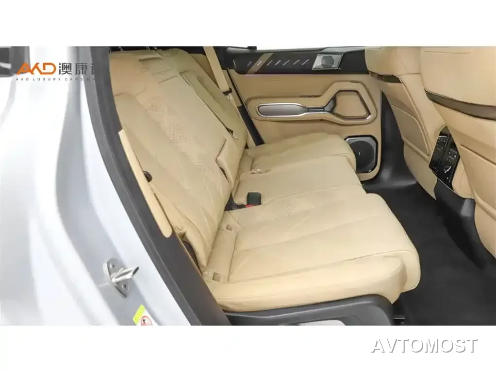 Fang Cheng Bao Leopard 8 2025 Zhiyong Flagship 7-Seater — фото 8