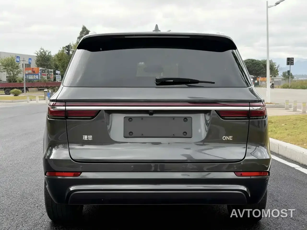 Li ONE 2020 Extended Range 6-seater — фото 5