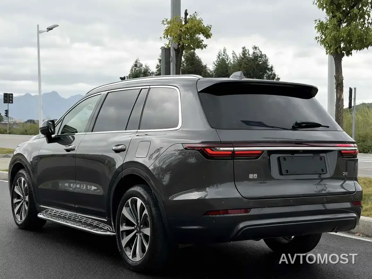 Li ONE 2020 Extended Range 6-seater — фото 6