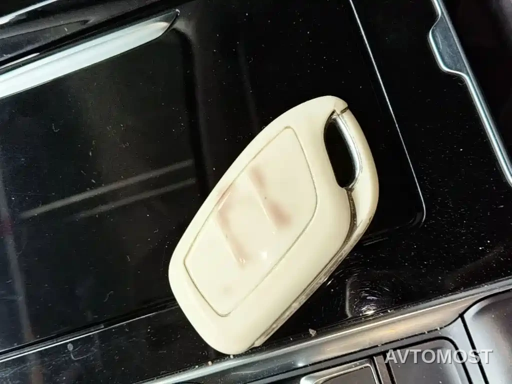 Roewe RX5 MAX 2021 Supreme Series 400TGI Auto Luxury Cabin Edition — фото 9